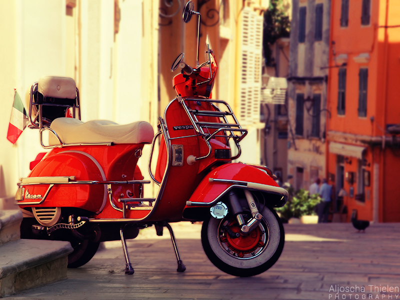 vespa_by_aljoschathielen-d6idp93