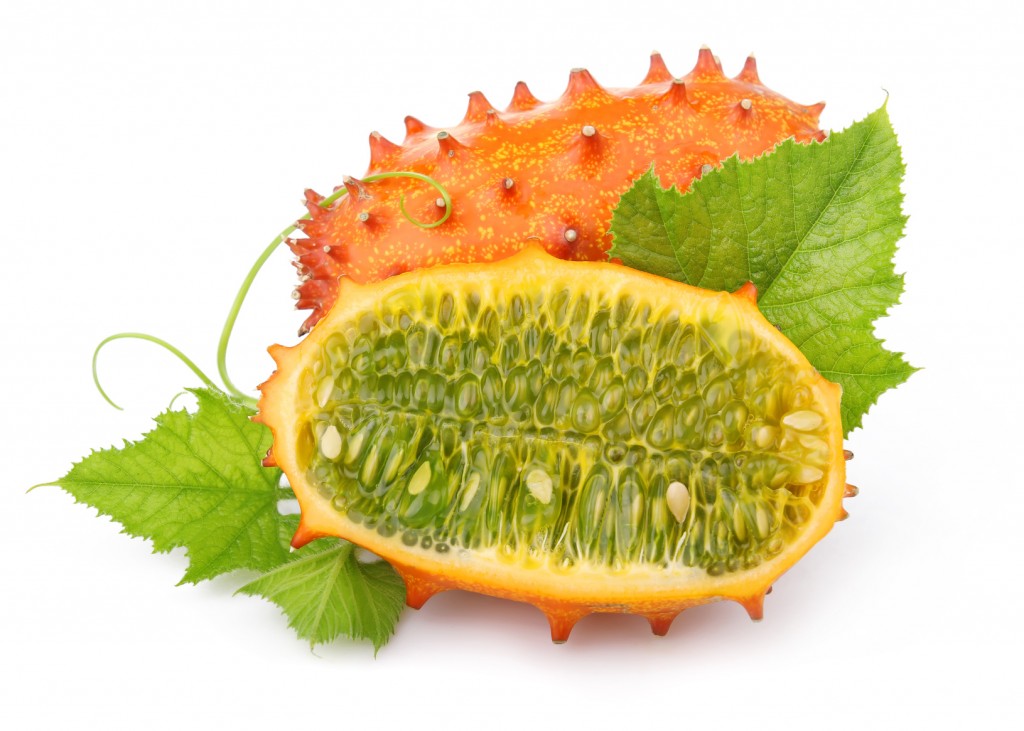 Ripe-sliced-kiwano-fruits