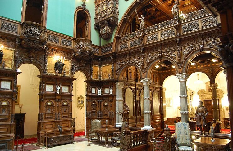 peles-castle-grand-hall